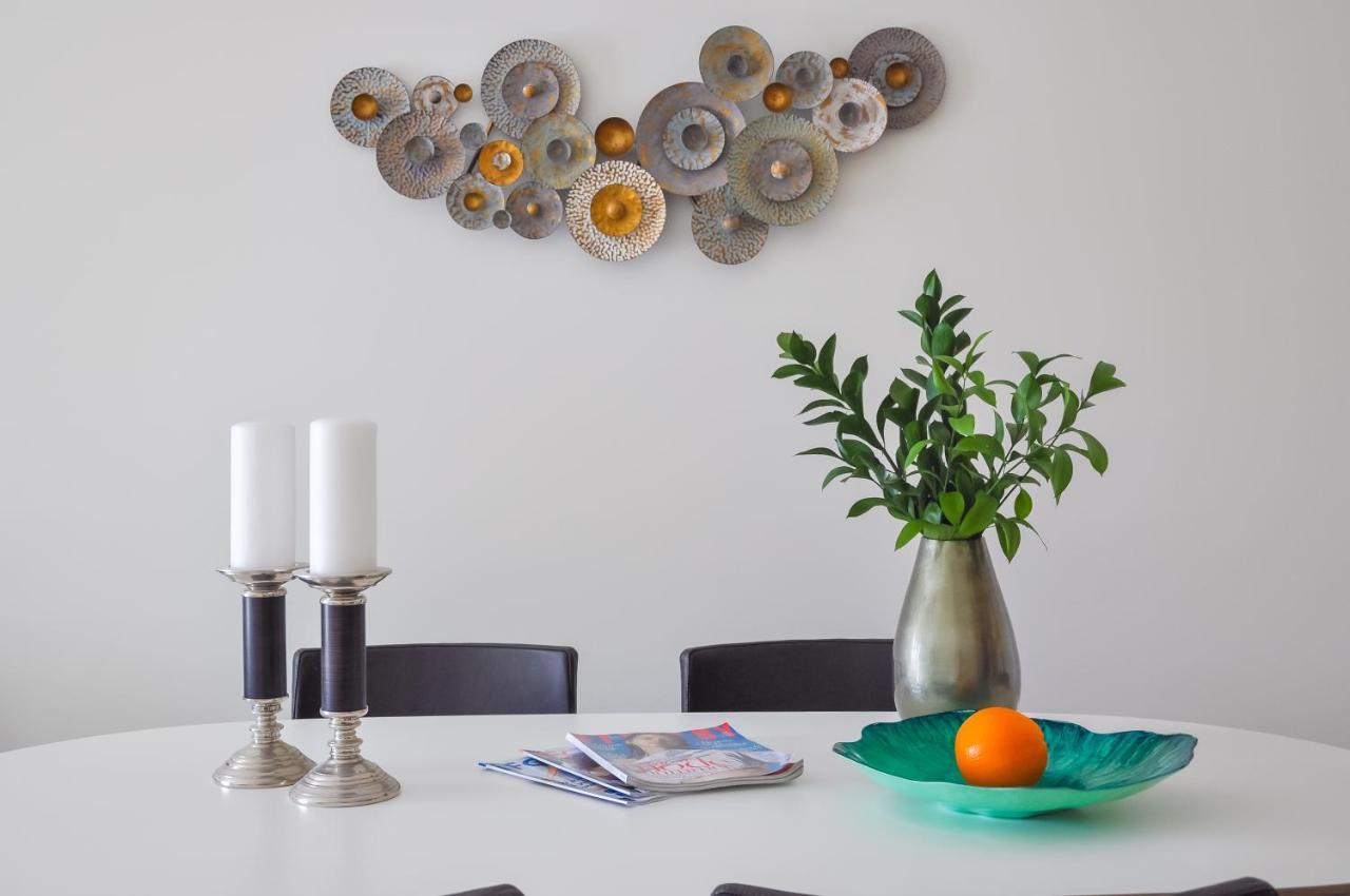 Lovelystay - 2Br Modern, Pool Access, Close To Marina & Beach Куартейра Екстериор снимка